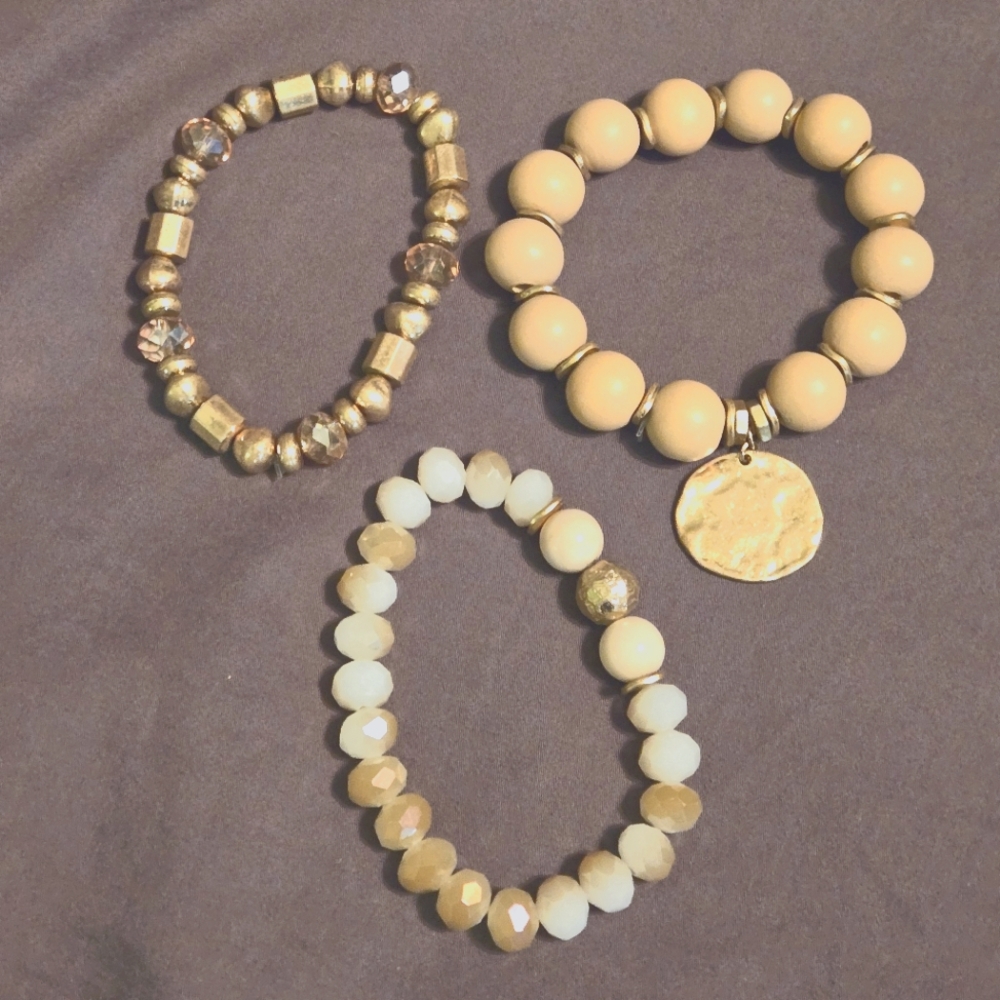 NWOT, stackable bracelet trio